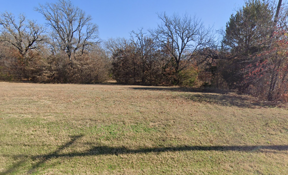 1150 N Main St — photo 2