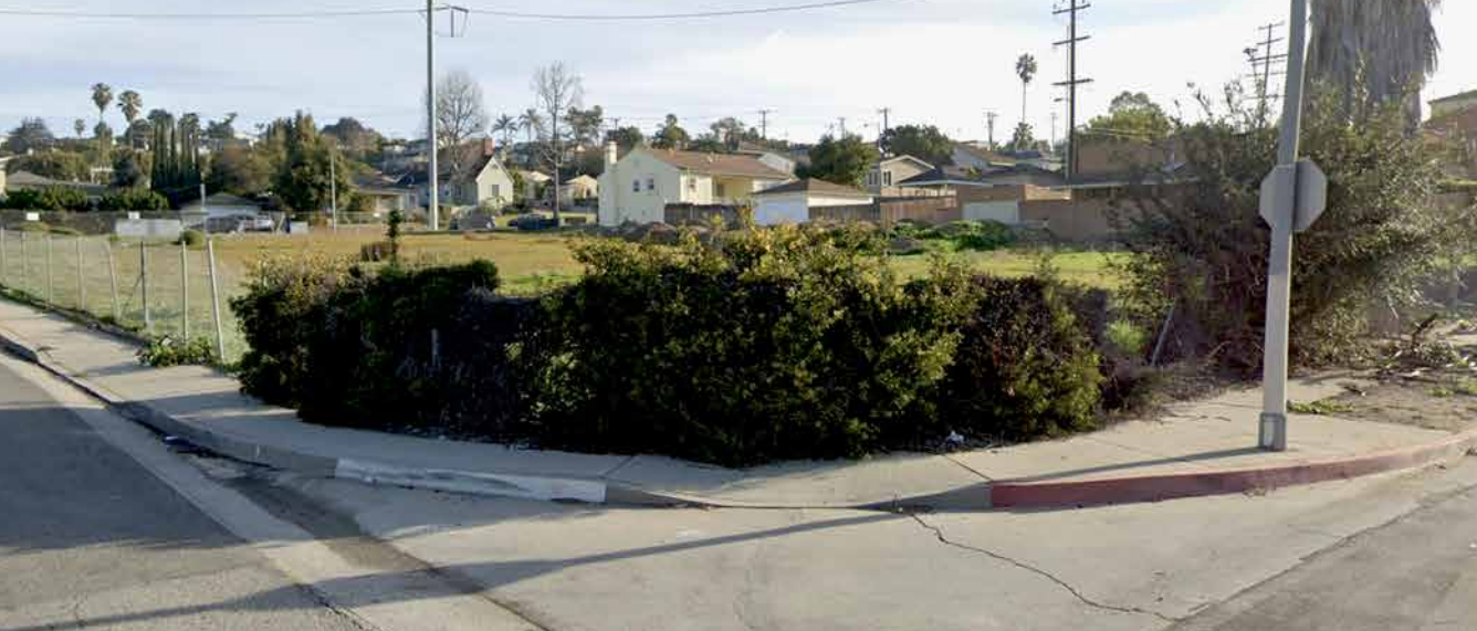 6220 S La Brea Ave — photo 3