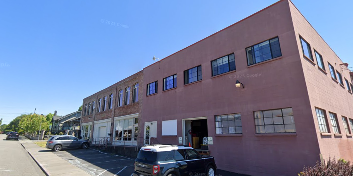 Baker Avenue Building — photo 2