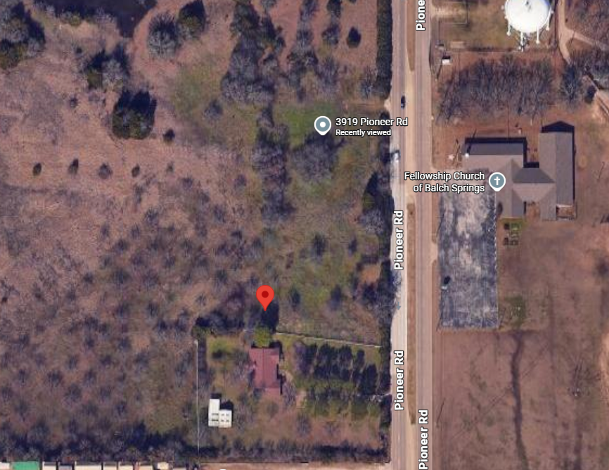 3927 Pioneer Rd — photo 2