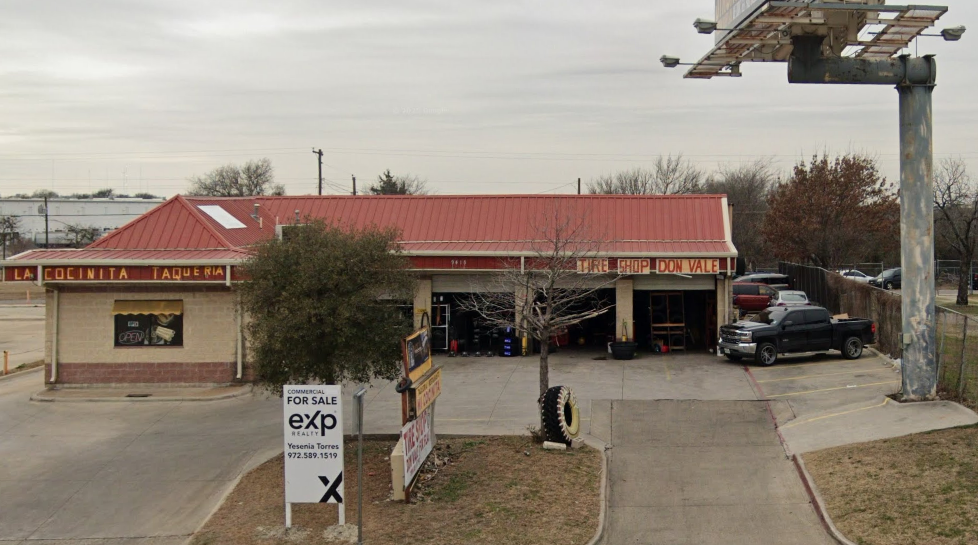 Investment Auto and Restaurant Mix Use — photo 2