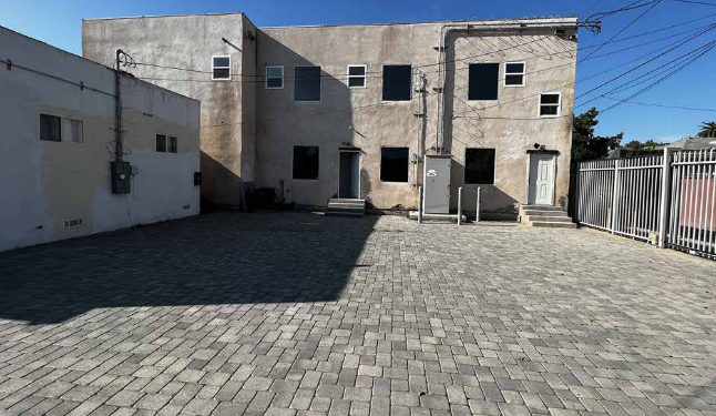 Mixed-Use Purchase Opportunity — photo 2