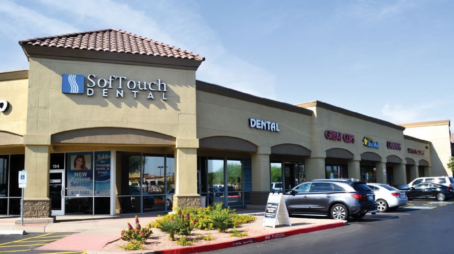 Highland Plaza Shops — photo 3