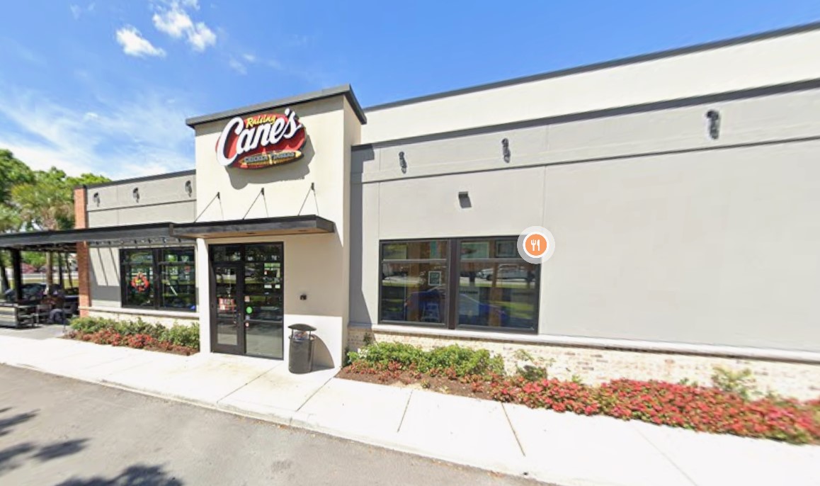Raising Cane's - Retail Space — photo 2