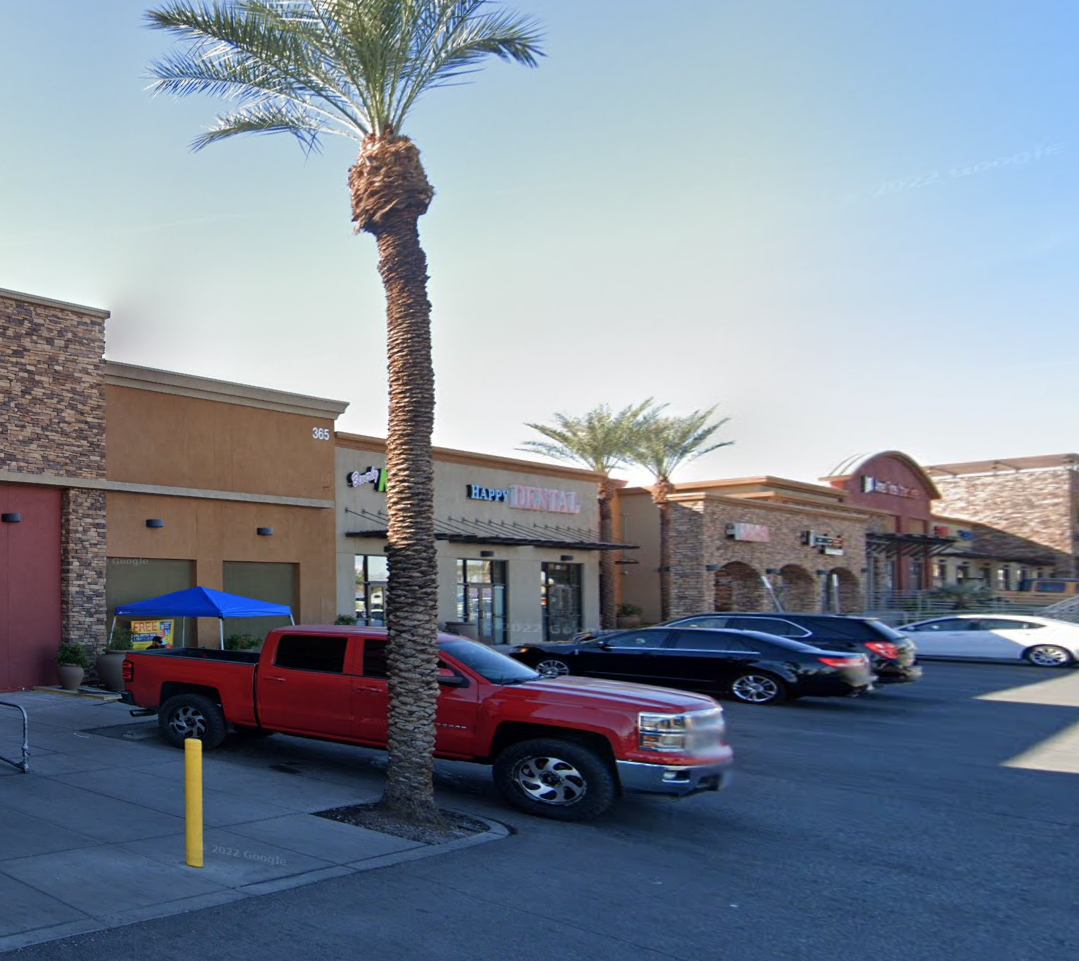 The Grove — photo 4