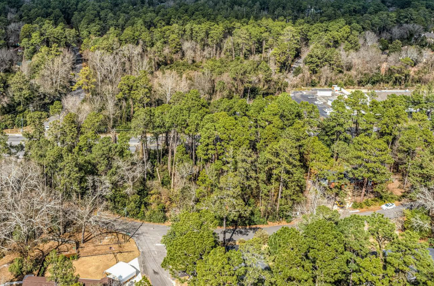 906 Valley Rd — photo 3
