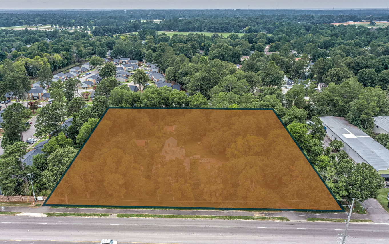 801 E Pine Log Rd — photo 2
