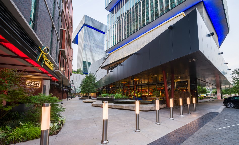 2525 Elm St, Dallas - Restaurant — photo 4