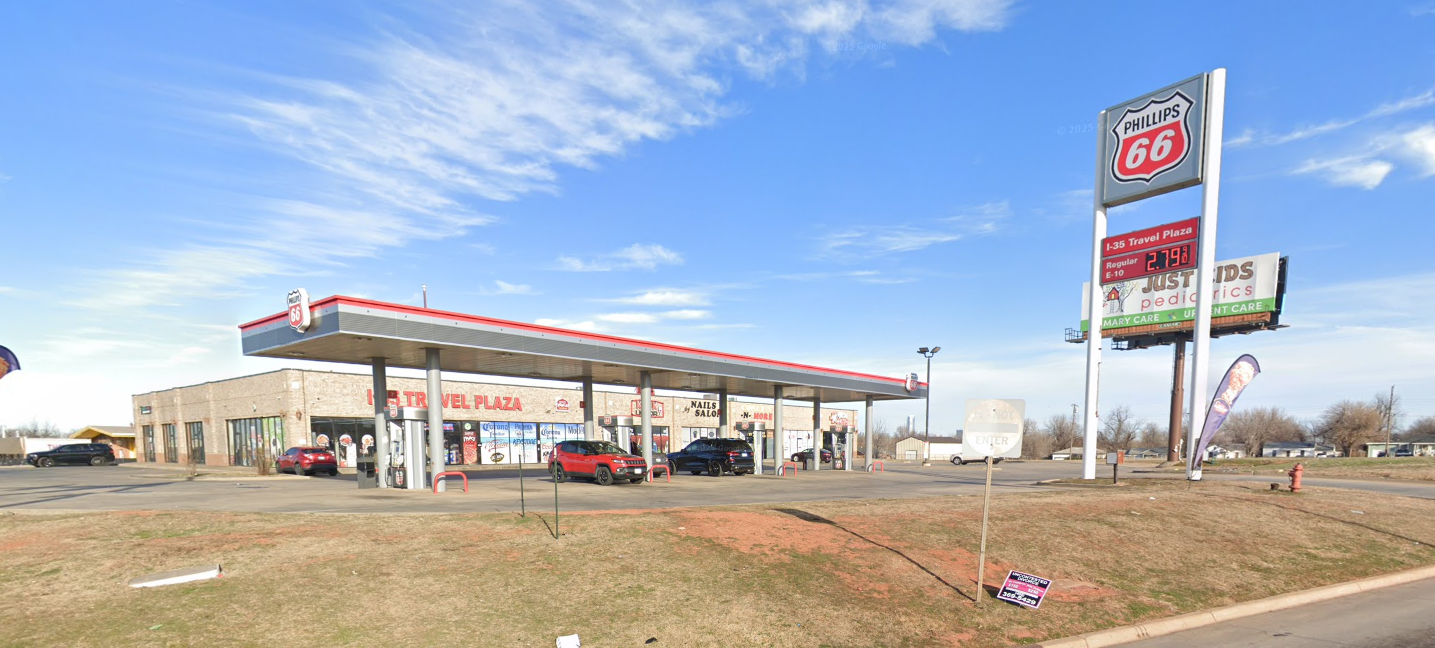 I-35 Travel Center | 1317 SE 44th St — photo 3