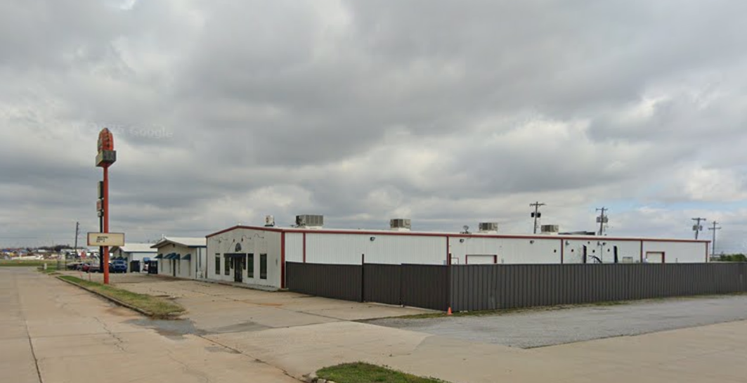 3232 E I 240 Service Rd — photo 2