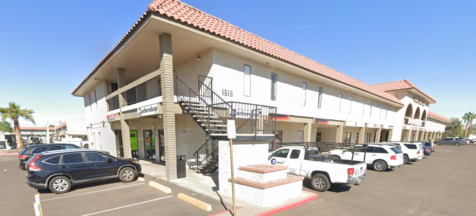 Paradise Palms Plaza — photo 3