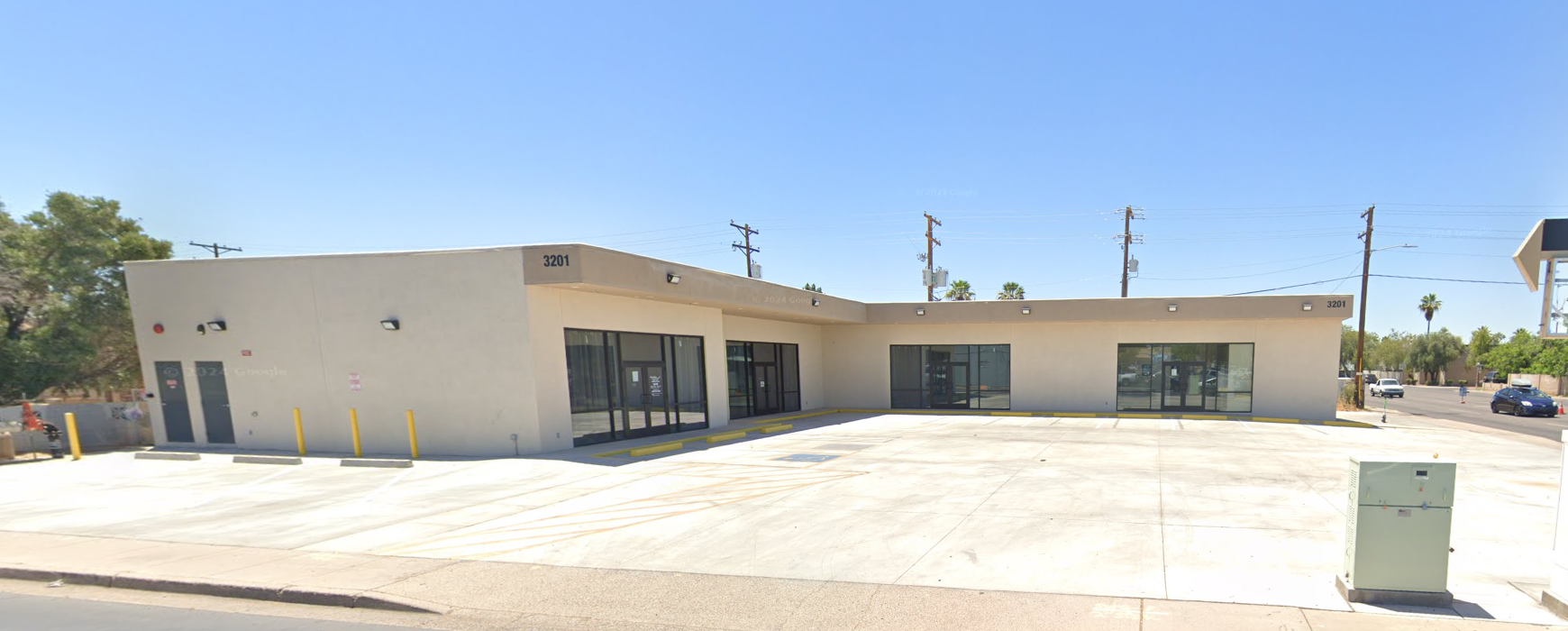 Hard Corner Retail Center — photo 3