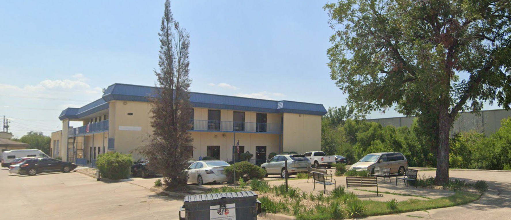 Bldg 1 | 1039 N Interstate 35E — photo 3