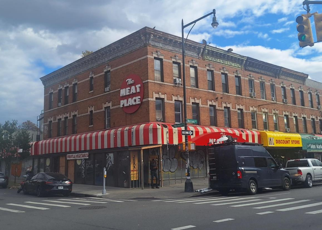 1423 Nostrand Ave — photo 3