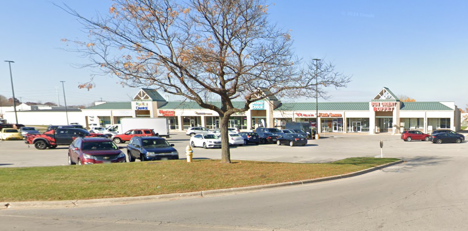 Oak Ridge Plaza — photo 3