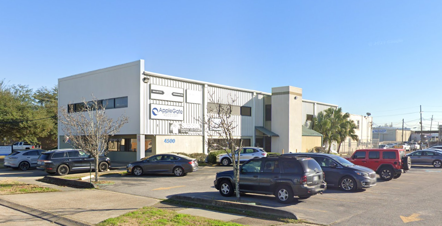  4500 York St. — photo 3