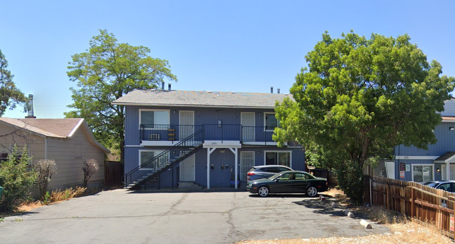 645 Quincy St — photo 3