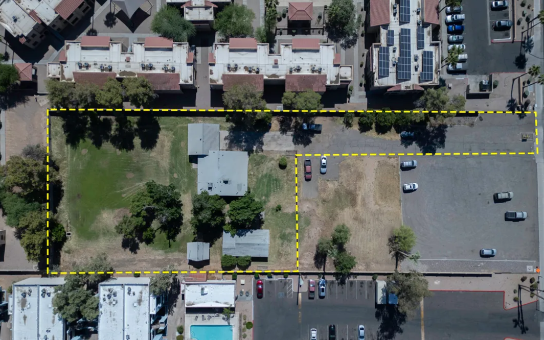 958 W Main St — photo 3