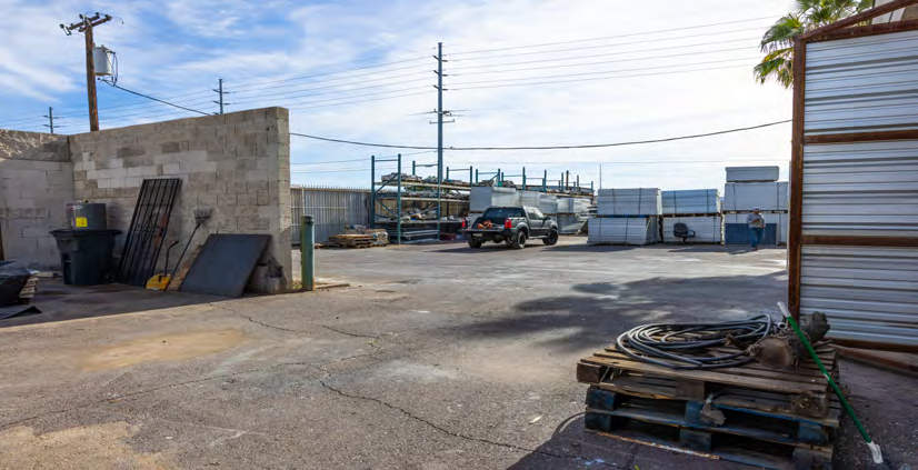 1302 W Lincoln St — photo 3