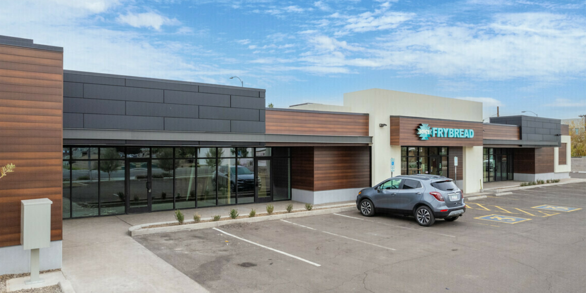 144 S Mesa Dr — photo 3