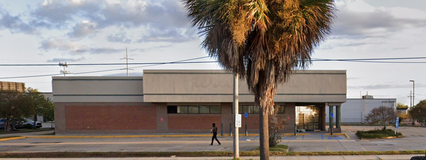 Former Walgreens | 4200 Chef Menteur Highway — photo 4