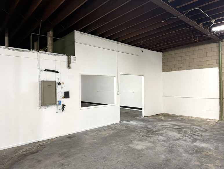 725 Stanford Avenue — photo 6
