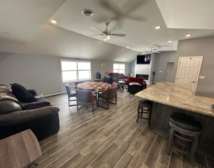 9584 Main Street — photo 11