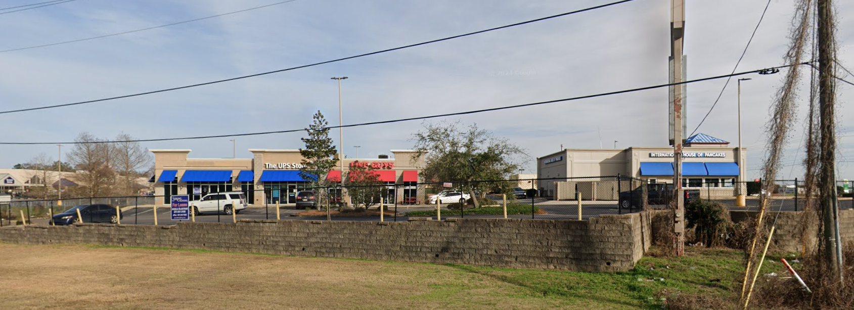 Lowtill Plaza — photo 4