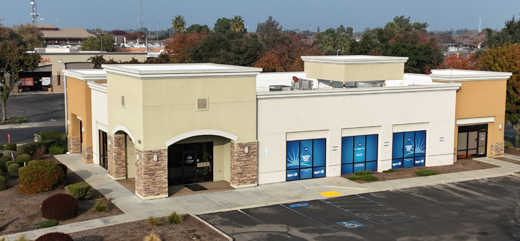 307 & 325 Mall Drive — photo 5