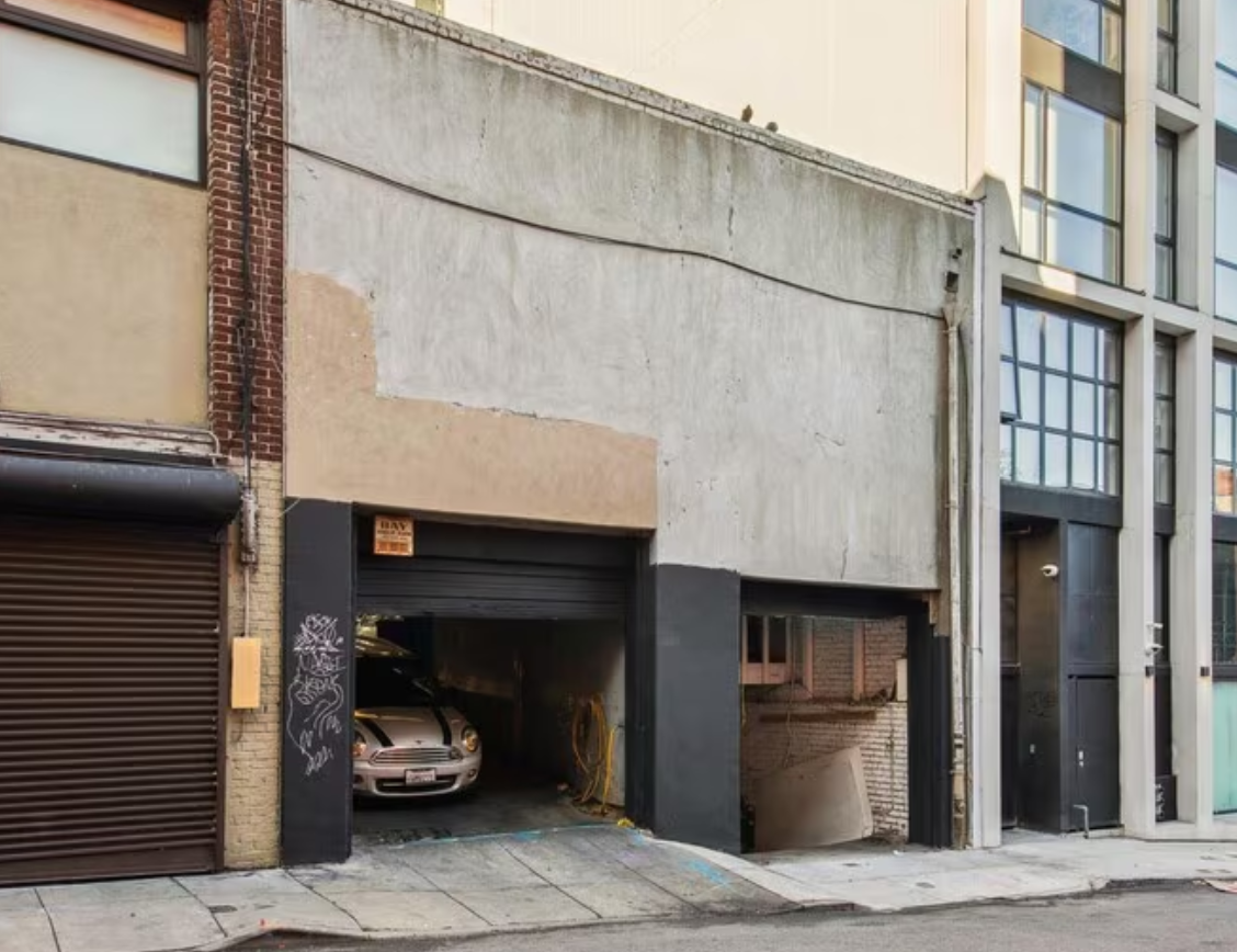Auto Garage Bush & Van Ness1441 Bush St — photo 4