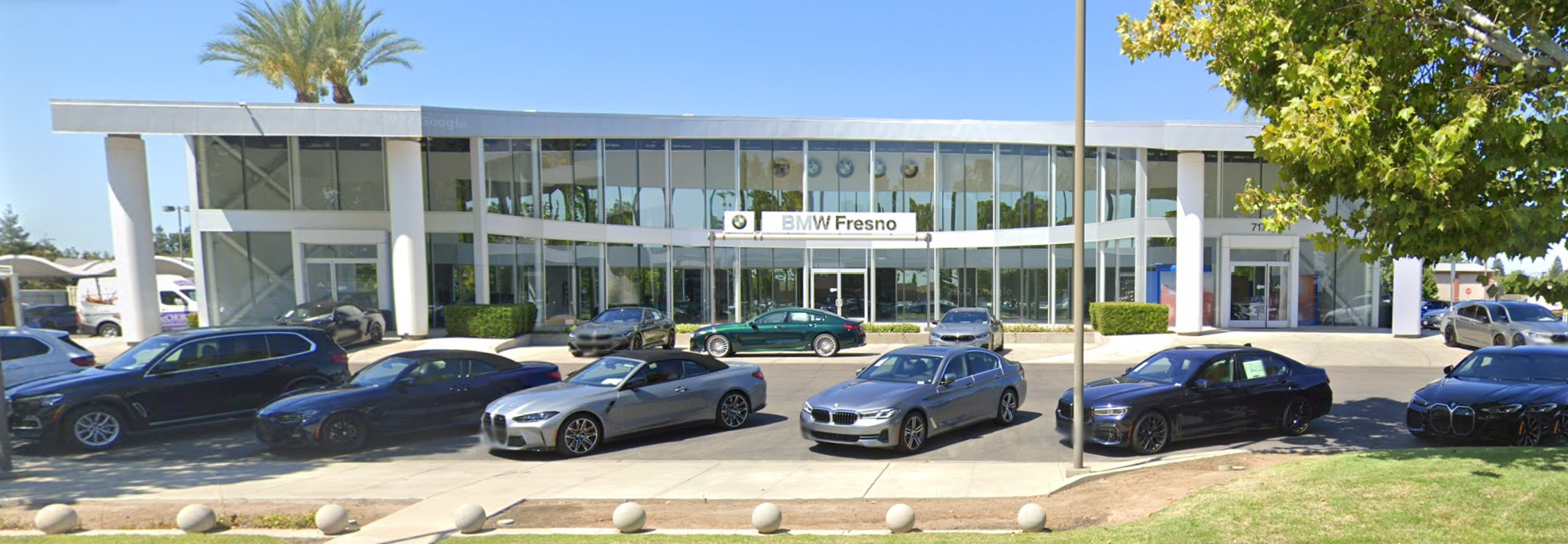 BMW | 7171 N Palm Ave — photo 3
