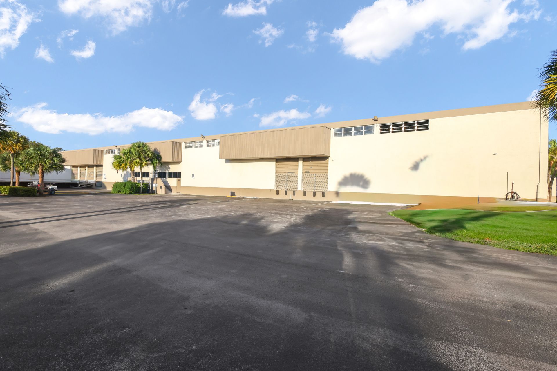 Building 3 | 5800 Miami Lakes Dr — photo 3