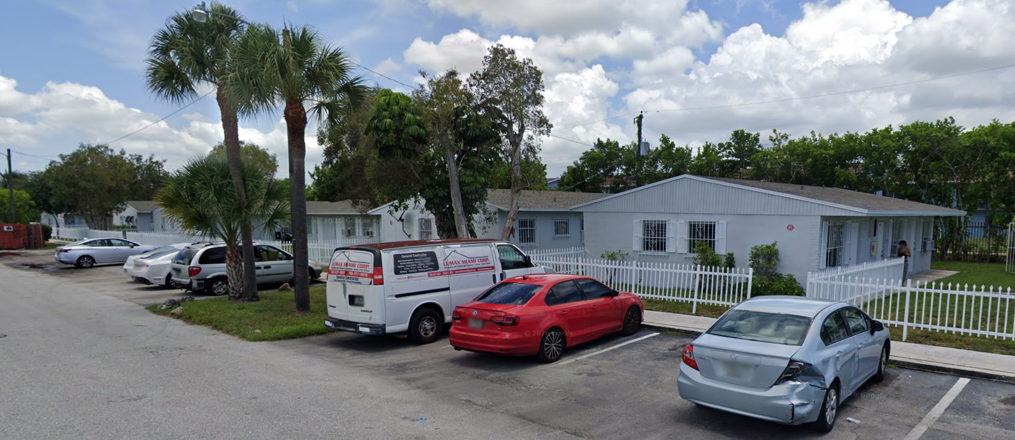 The Villas at Lake Aire — photo 4