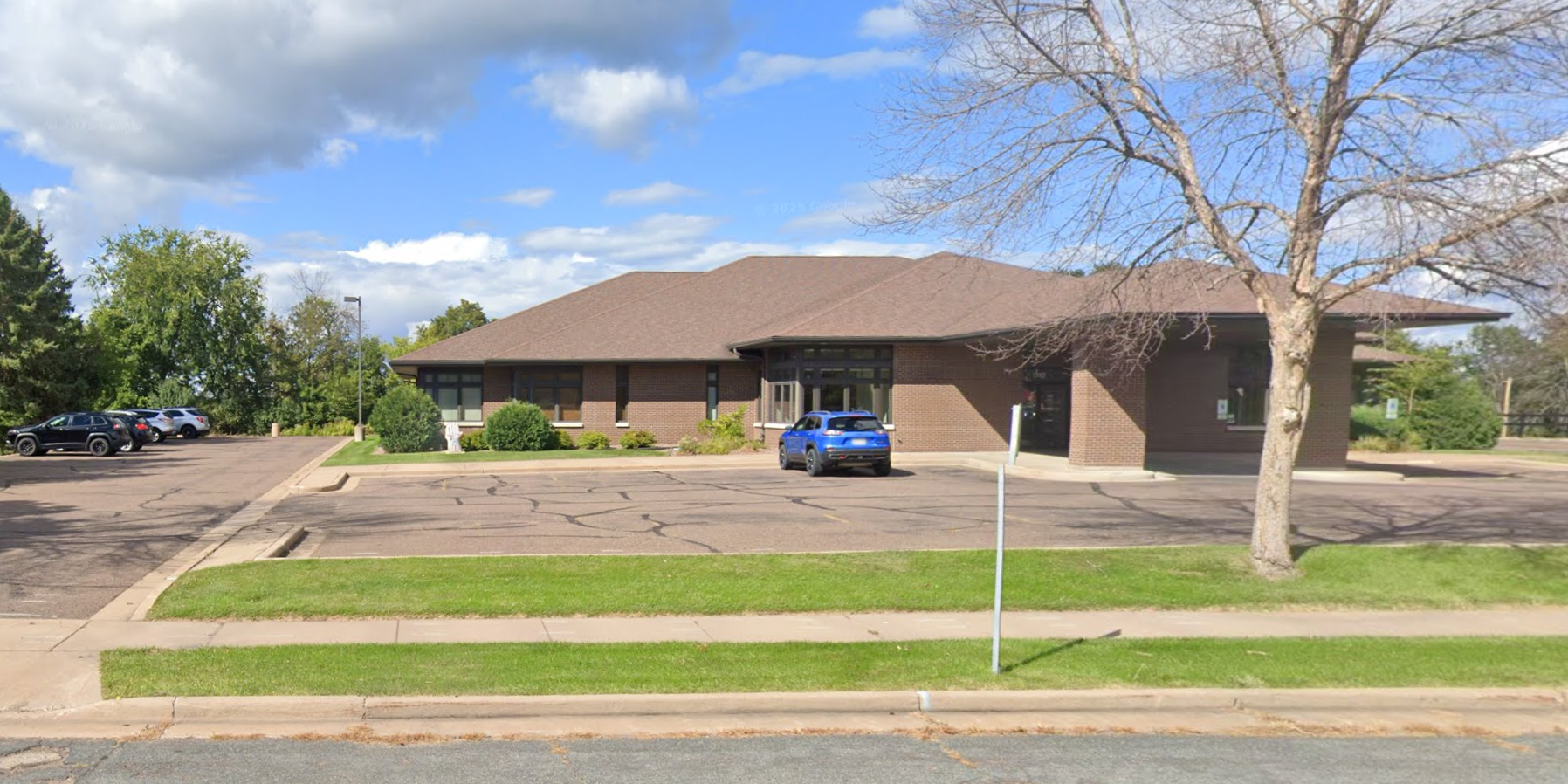 1110 Oak Ridge Dr — photo 3