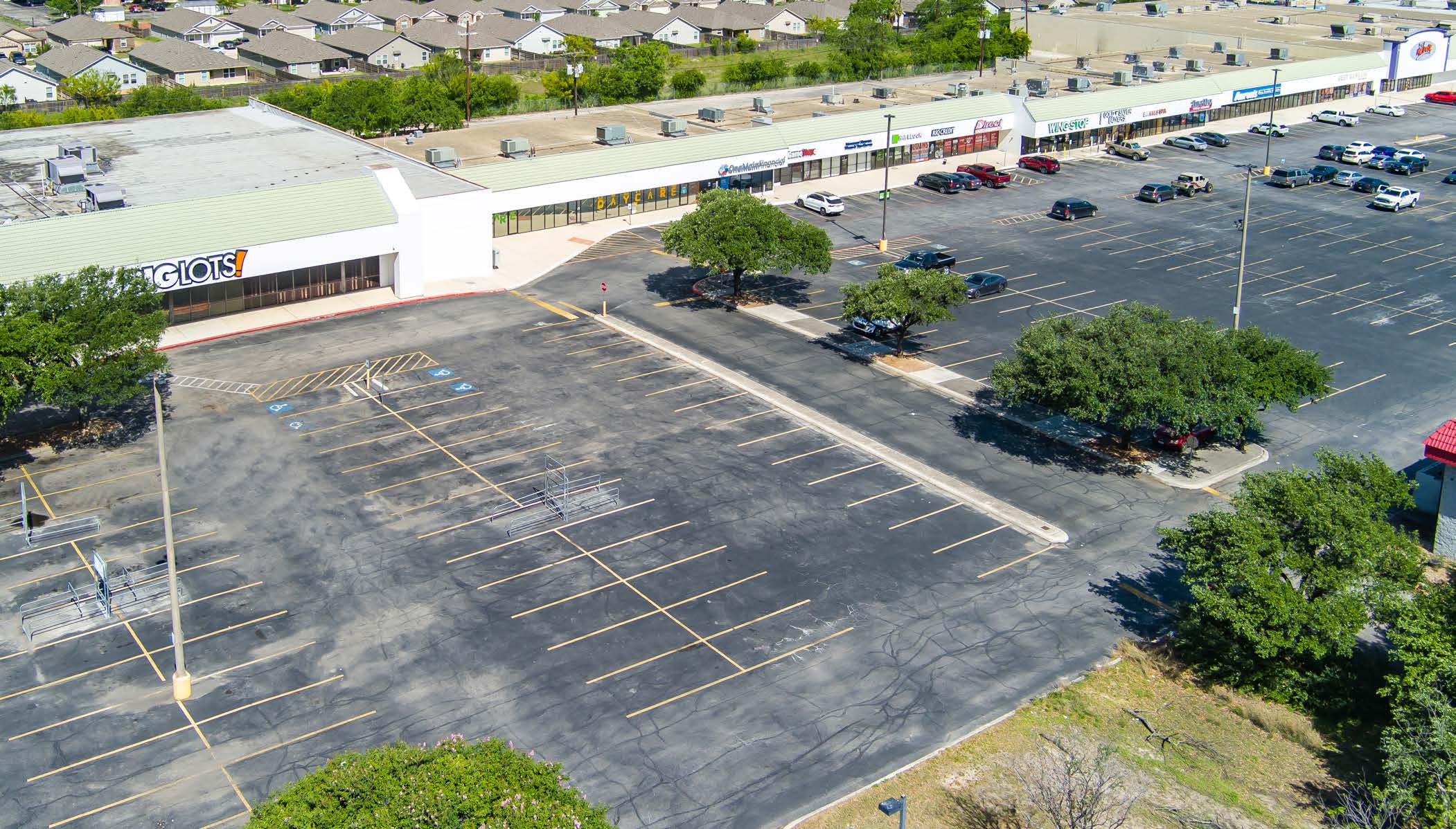 Former Big Lots | 1739 SW Loop 410 — photo 4