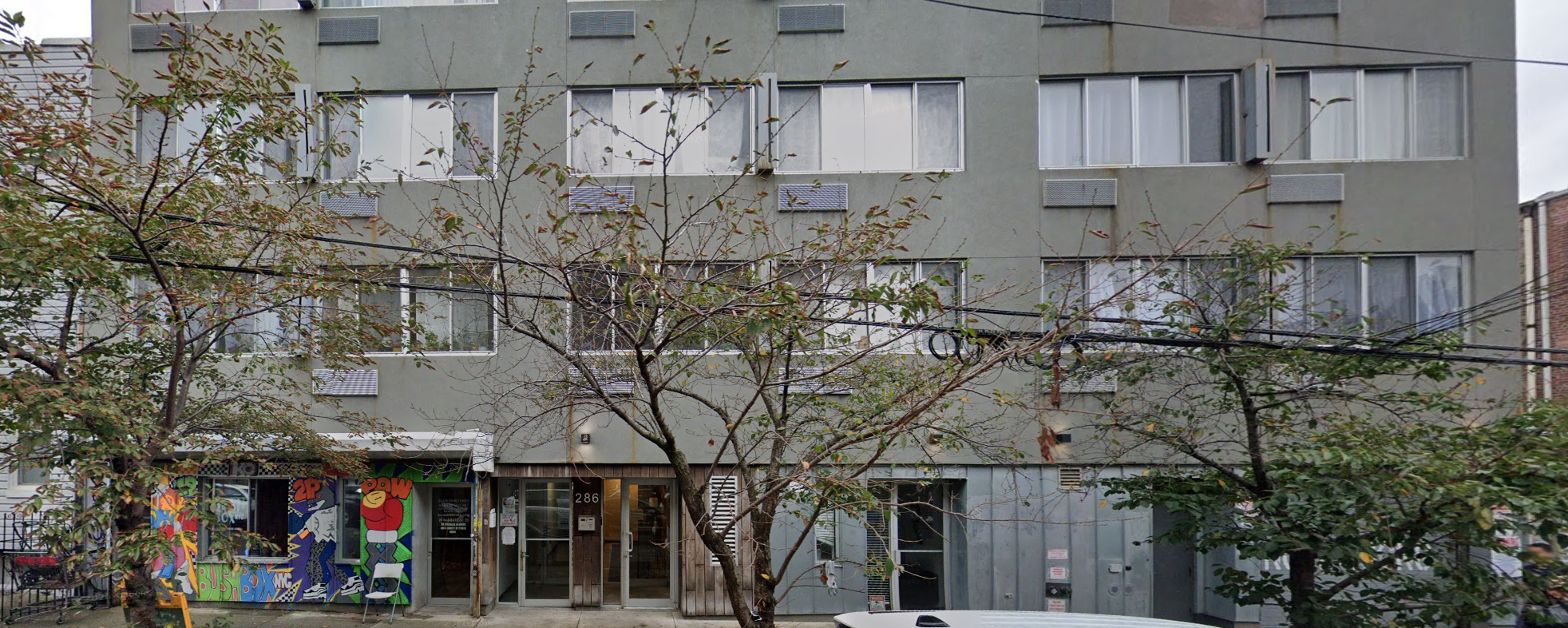 286 Stanhope St — photo 3