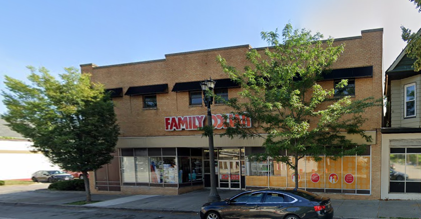 2250 Seneca St — photo 2