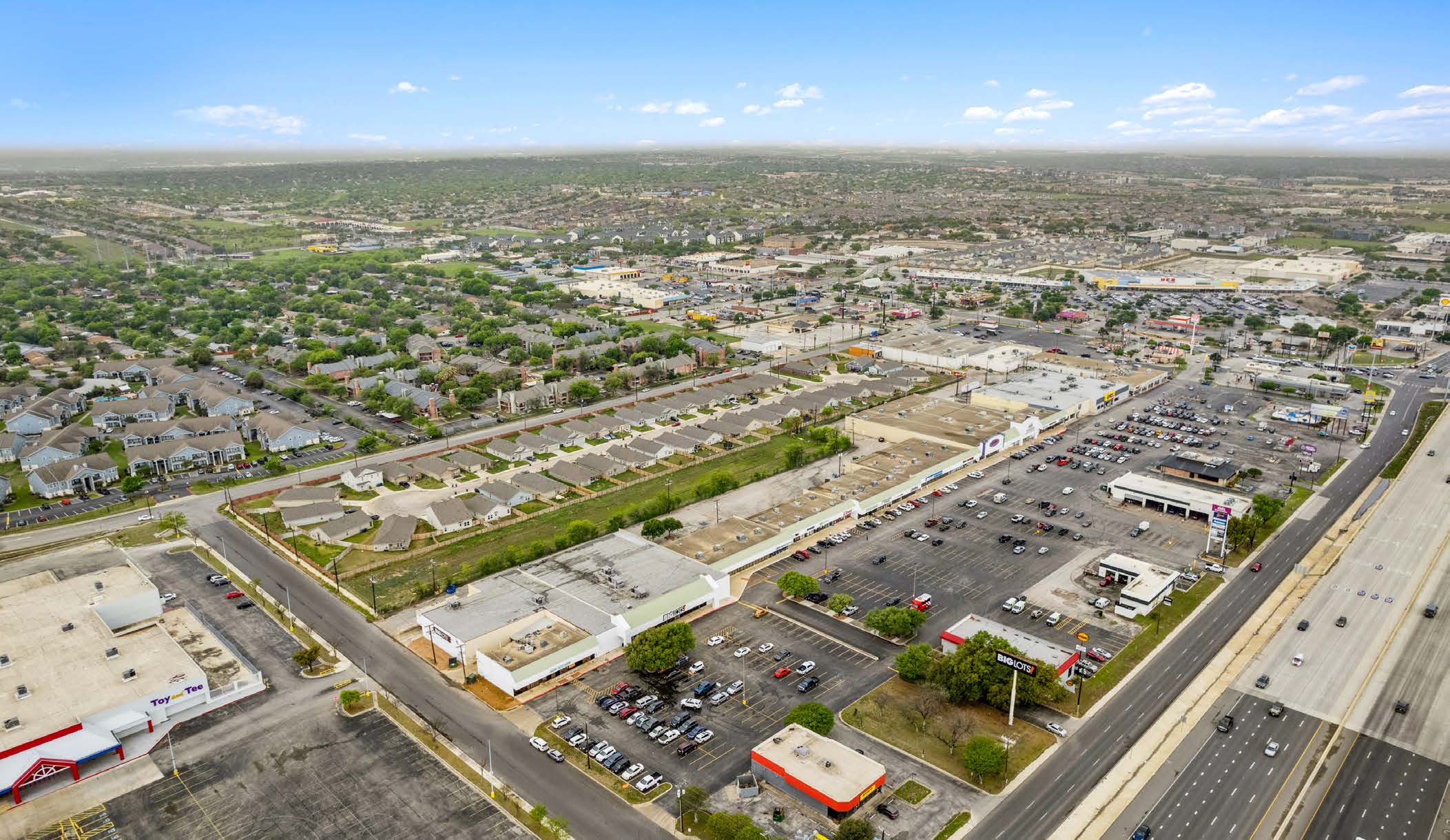 Former Big Lots | 1739 SW Loop 410 — photo 3