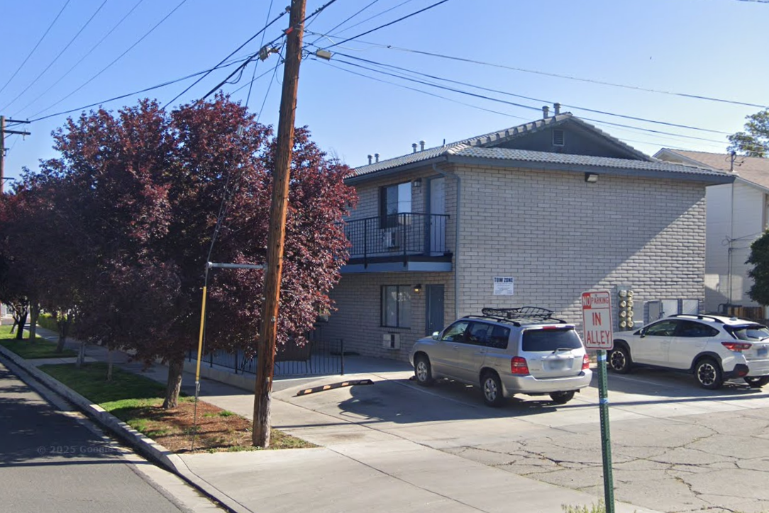 306 E Taylor St — photo 3