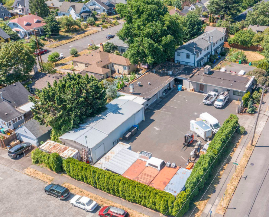 2304 N Killingsworth St — photo 4