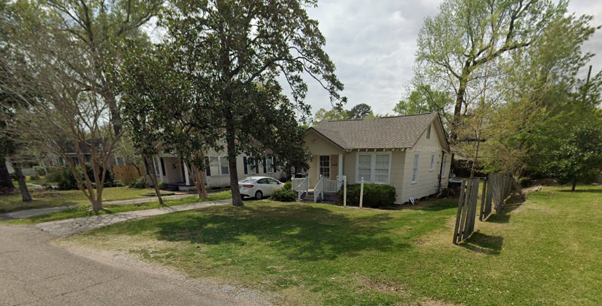 608 Rapides St — photo 3