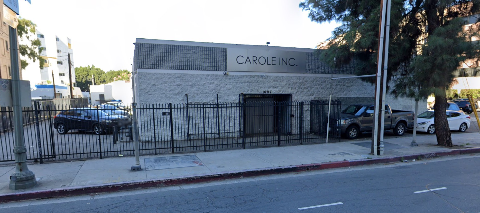 DTLA Industrial Facility With Parking | 1607 S Grand Ave — photo 3
