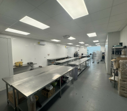 Commercial Kitchen For Sale — photo 2