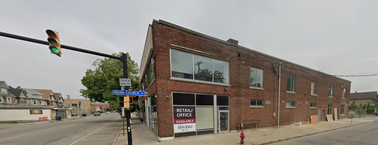 2250 Seneca St — photo 2