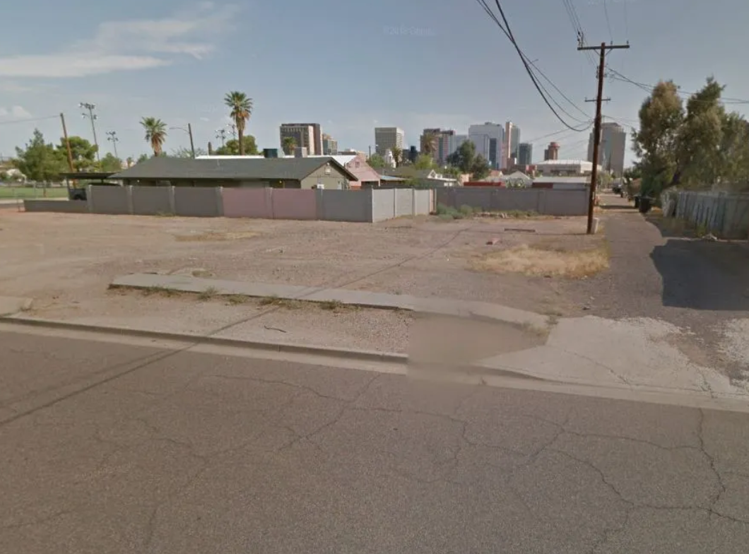 212 E Tonto St — photo 2