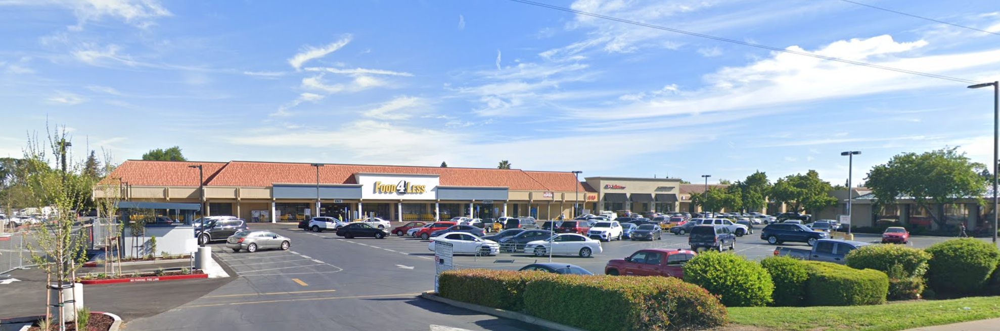 Valley Shopping Center — photo 2