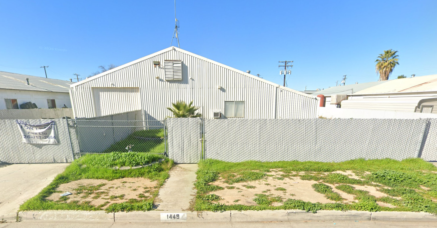 Prime Warehouse with Yard | 1449 Mesa View St — photo 4